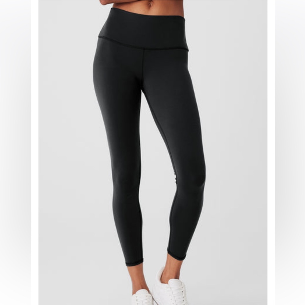 ALO 7/8 High-Waist Airbrush Legging, Women’s Size S